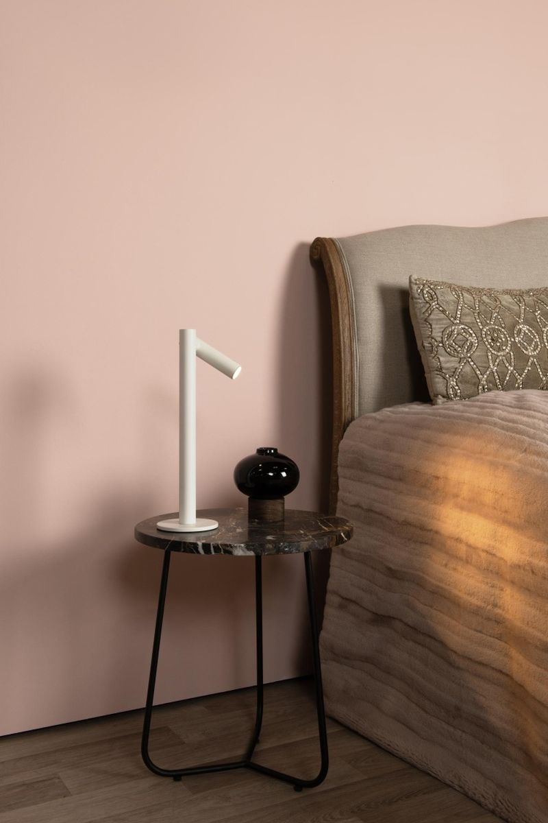 Lucide ANTRIM - Nabíjacia stolová lampa - Batéria - LED Dim. - 1x2,2W 2700K - IP54 - S bezdrôtovou nabíjacou podložkou - Biela